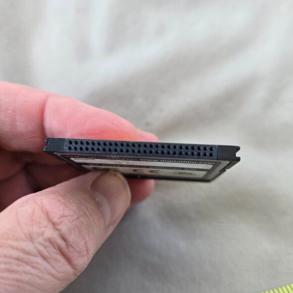 Lexar Professional CompactFlash SD Memory Card Set - 64MB 4X Speed - Picture 4 of 6